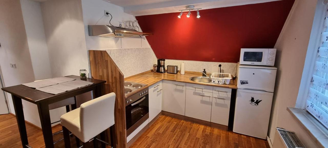 Suesse Kleine Ferienwohnung بيرنا المظهر الخارجي الصورة